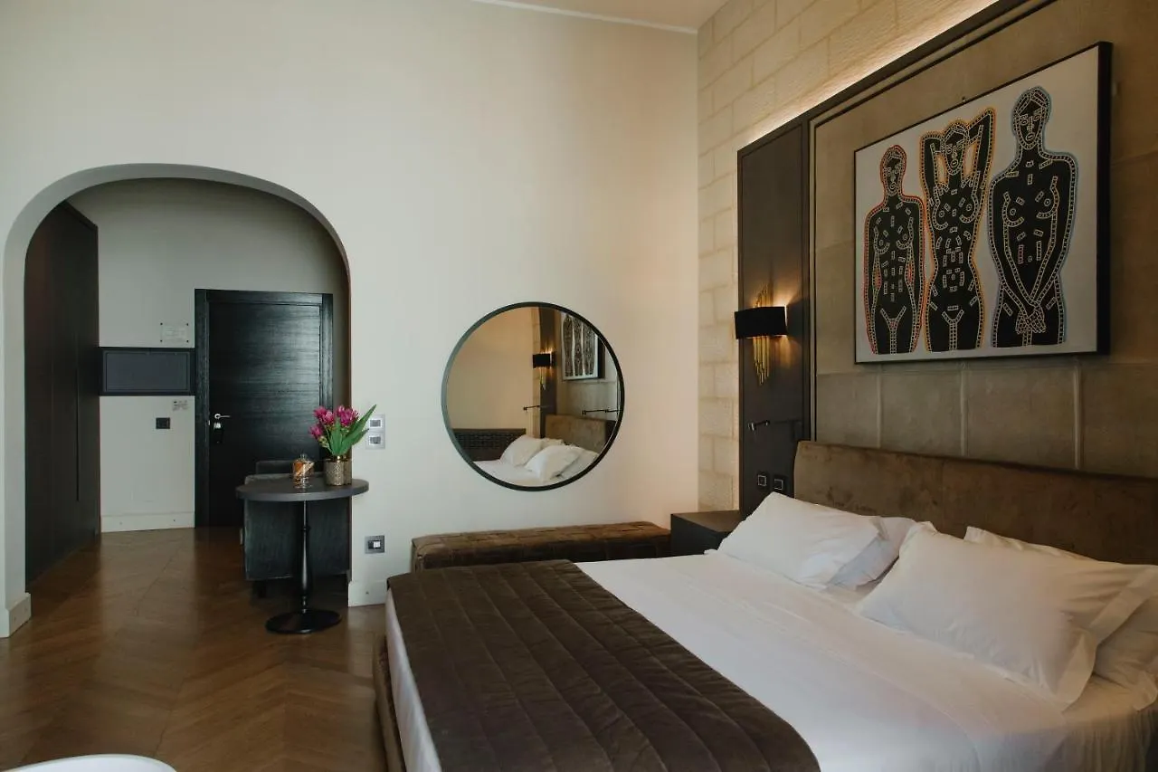 Hotel Casa 300Mila Lecce 0*,