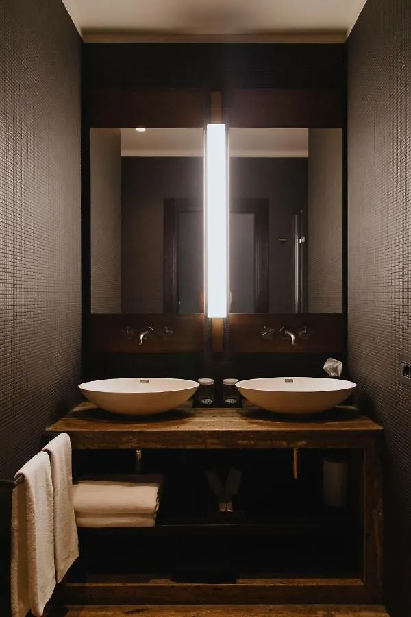 Hotel Casa 300Mila Lecce 0*,  Italia