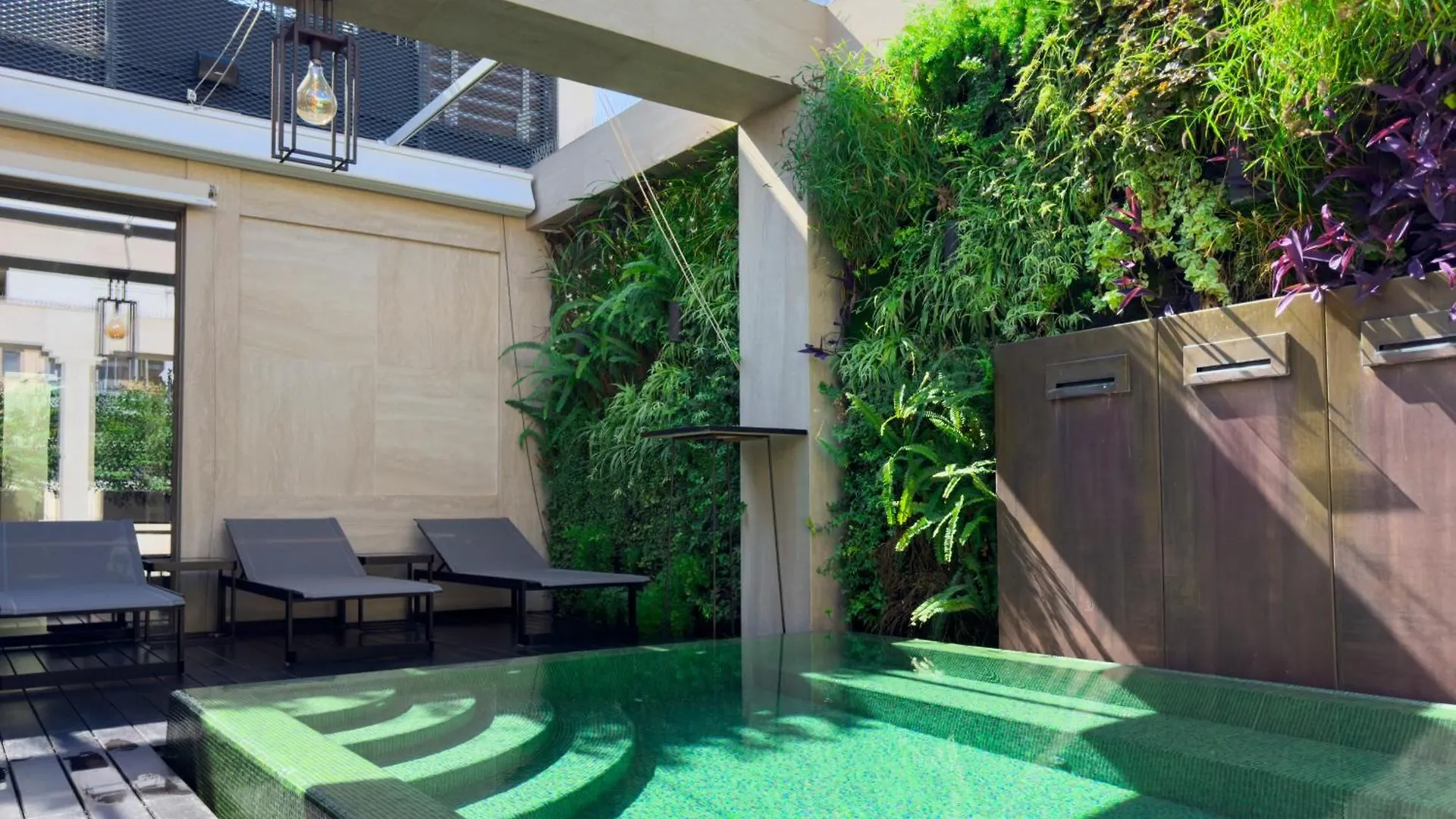 Hotel Casa 300Mila Lecce 0*,  Italia