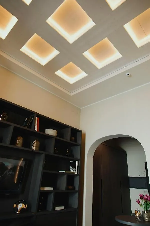 Casa 300Mila Hotel Lecce 0*,