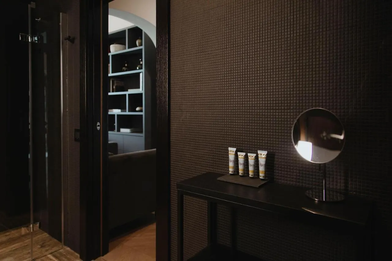 Casa 300Mila Hotel Lecce 0*,
